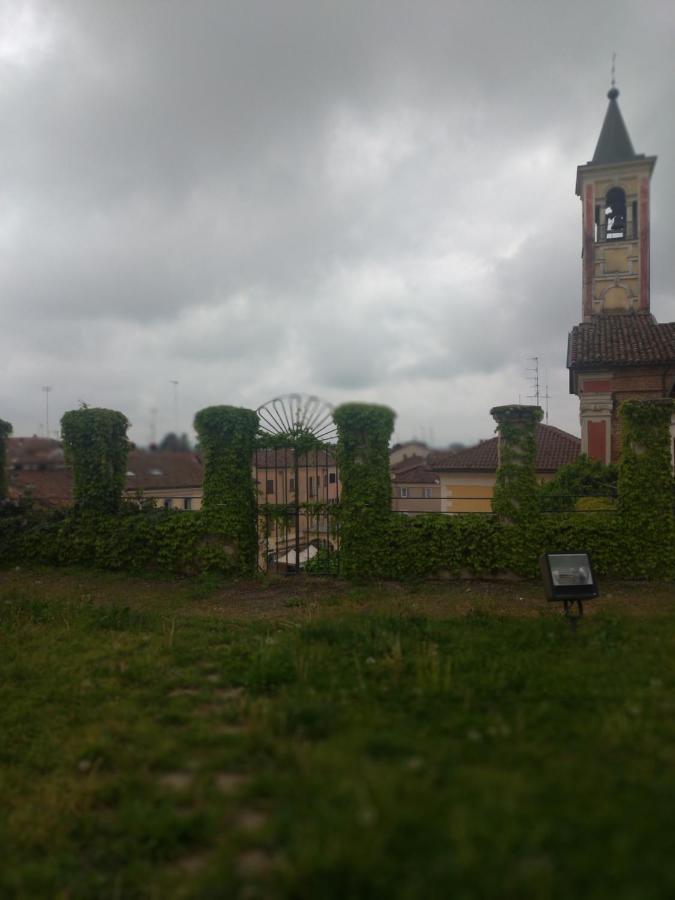 Bed and Breakfast Dimora Castello Dei Conti Trinita  Экстерьер фото